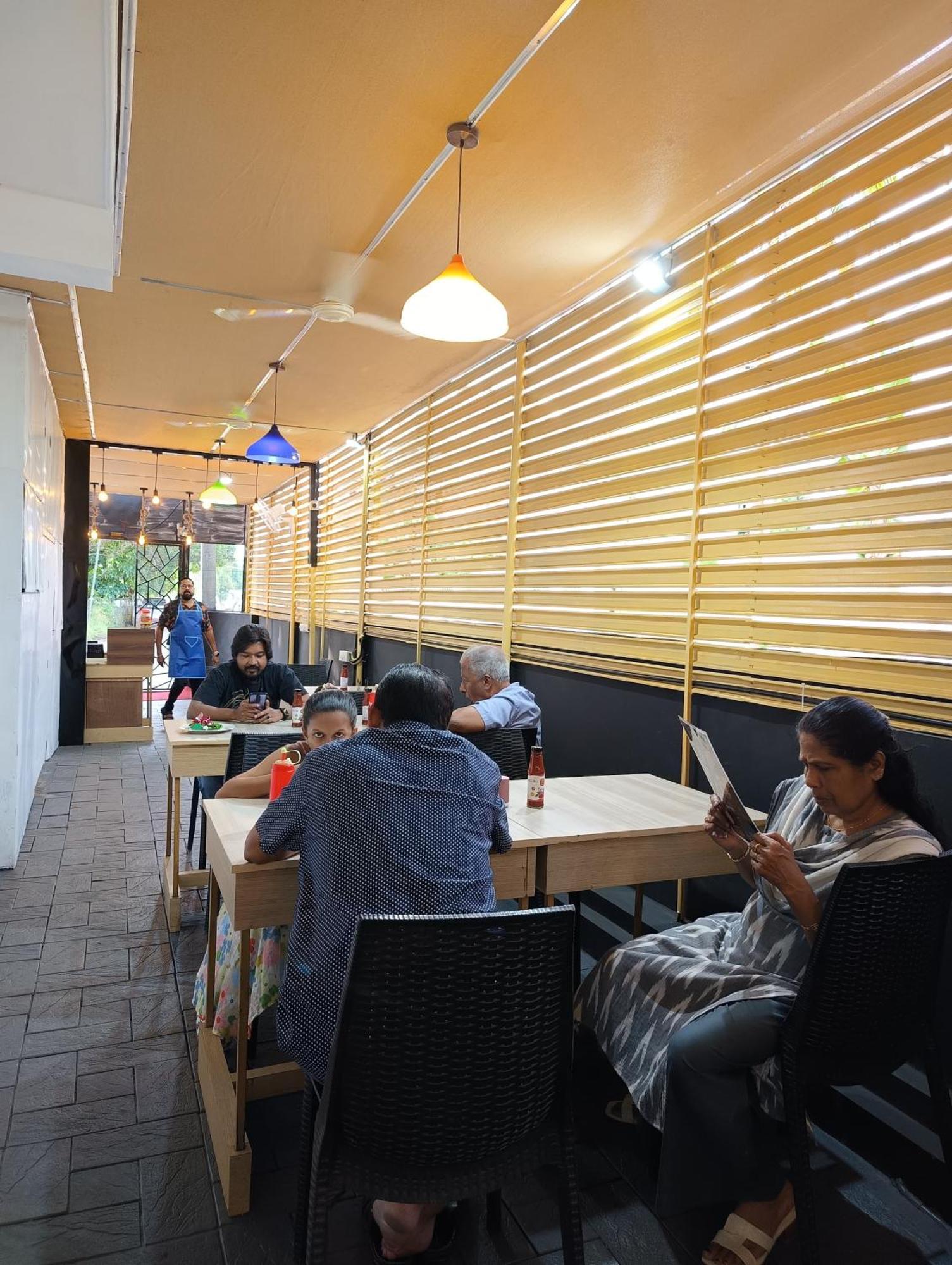 Blue Bell Cochin Airport Hotel Nedumbassery Ngoại thất bức ảnh
