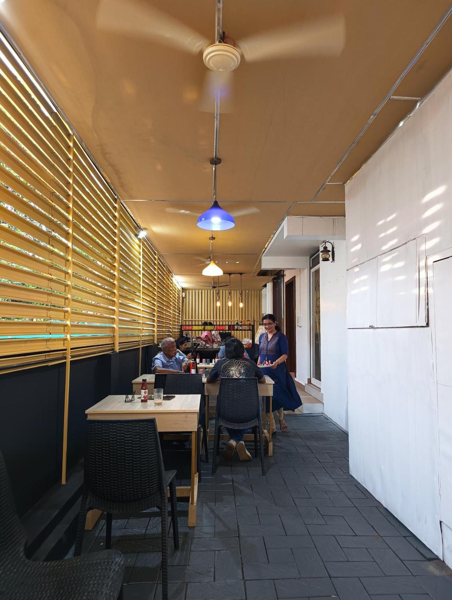 Blue Bell Cochin Airport Hotel Nedumbassery Ngoại thất bức ảnh