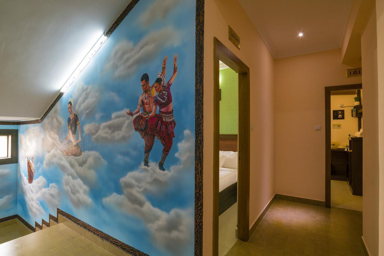 Blue Bell Cochin Airport Hotel Nedumbassery Ngoại thất bức ảnh