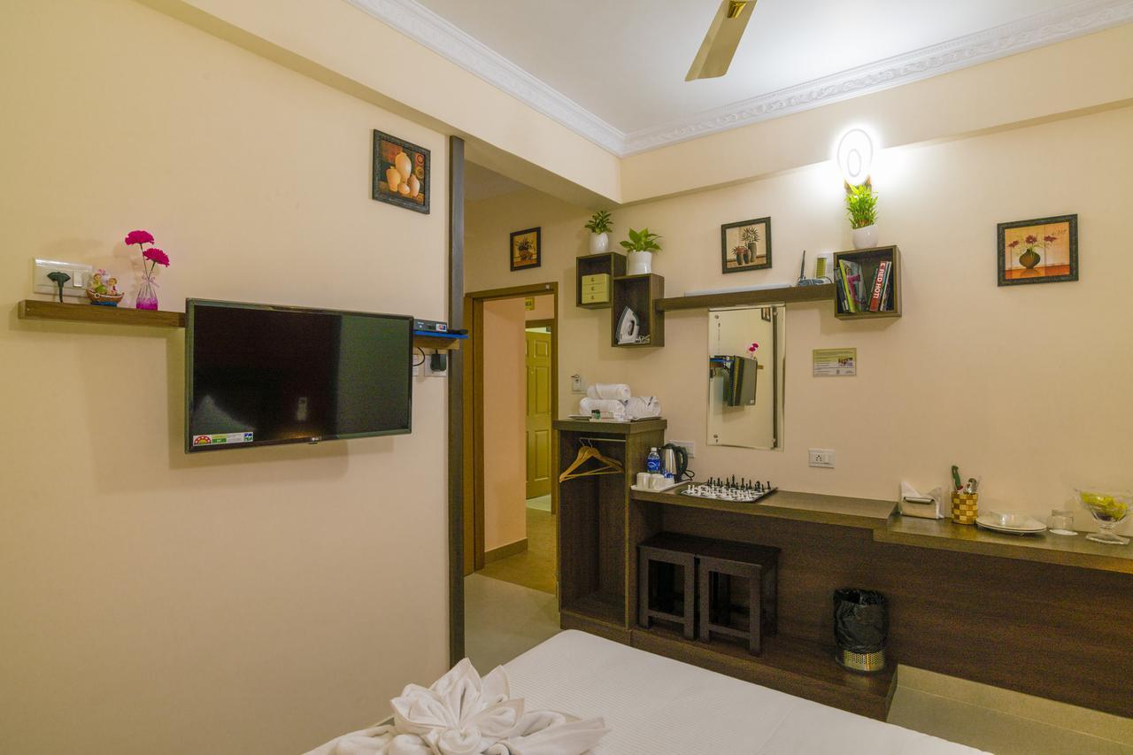Blue Bell Cochin Airport Hotel Nedumbassery Ngoại thất bức ảnh
