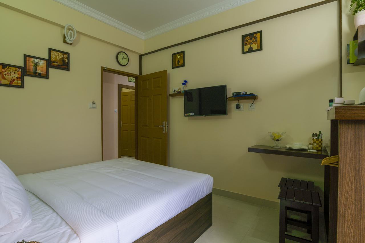 Blue Bell Cochin Airport Hotel Nedumbassery Ngoại thất bức ảnh