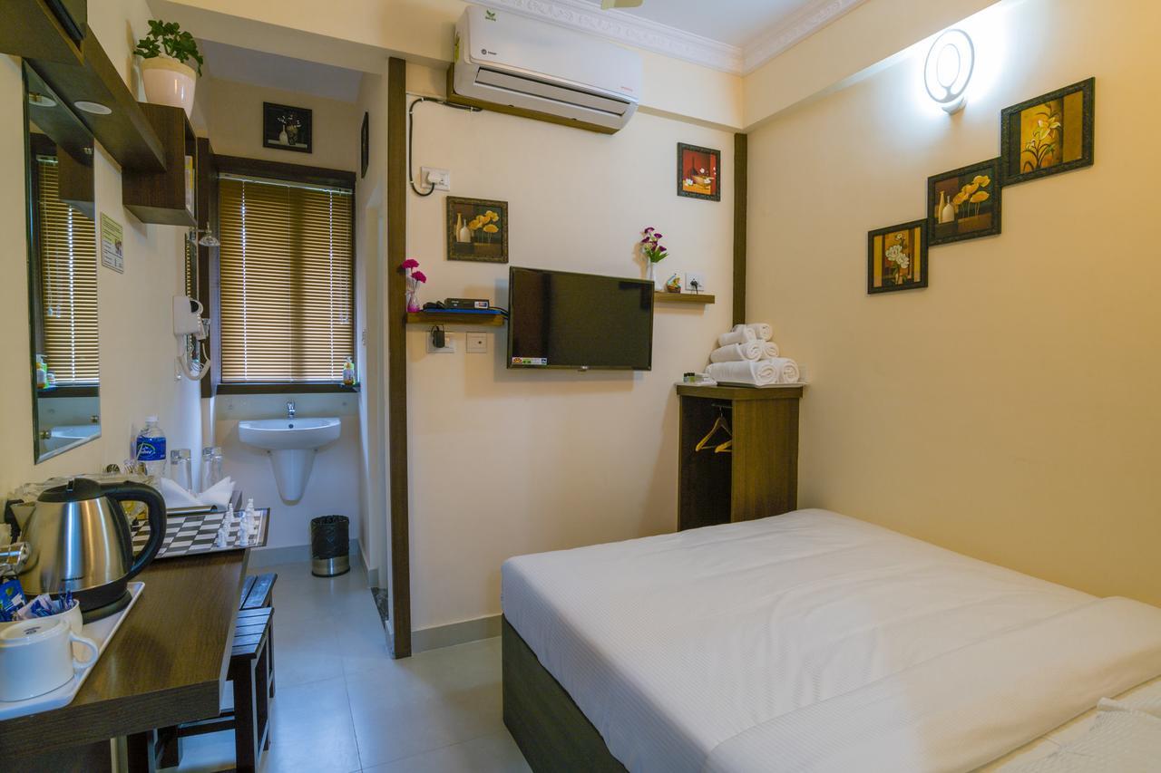 Blue Bell Cochin Airport Hotel Nedumbassery Ngoại thất bức ảnh
