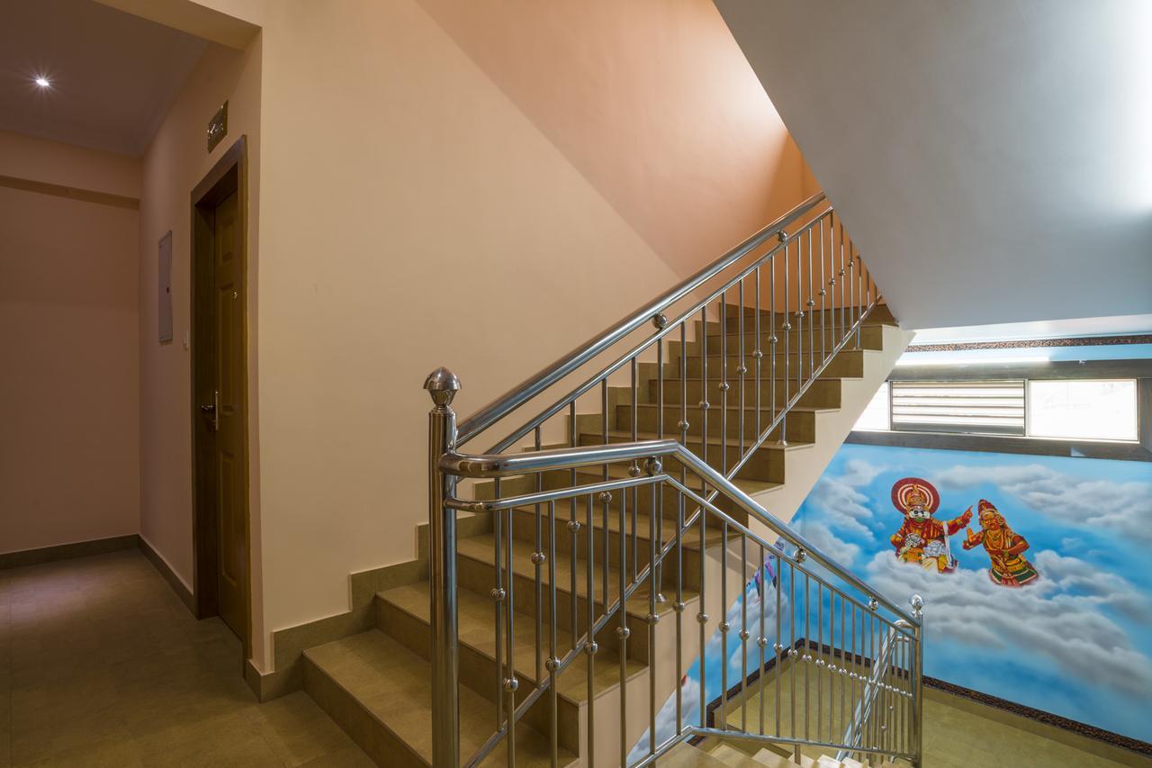 Blue Bell Cochin Airport Hotel Nedumbassery Ngoại thất bức ảnh